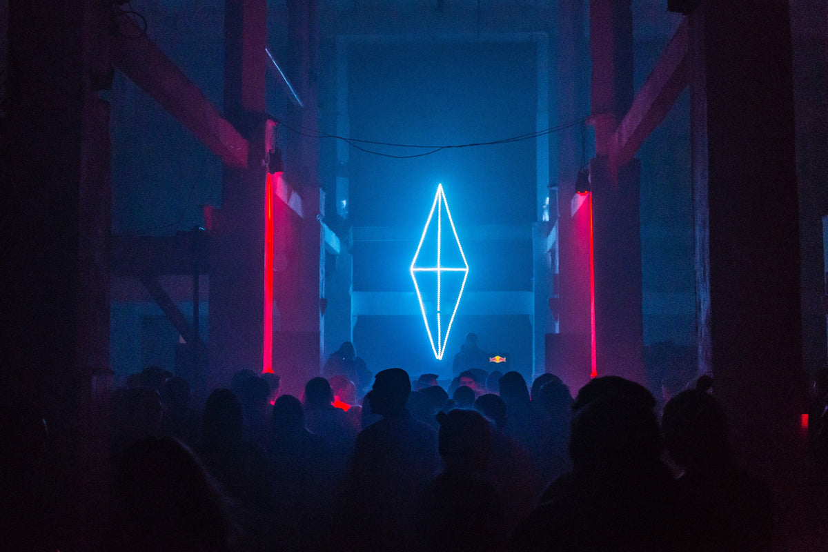 Rave photographed by Alexander Popov
